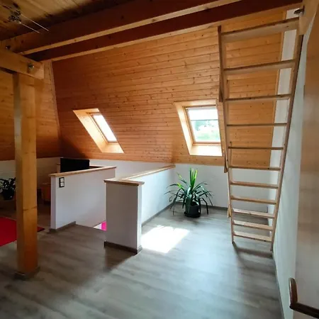 Ferienwohnung Rossendorf Apartment *